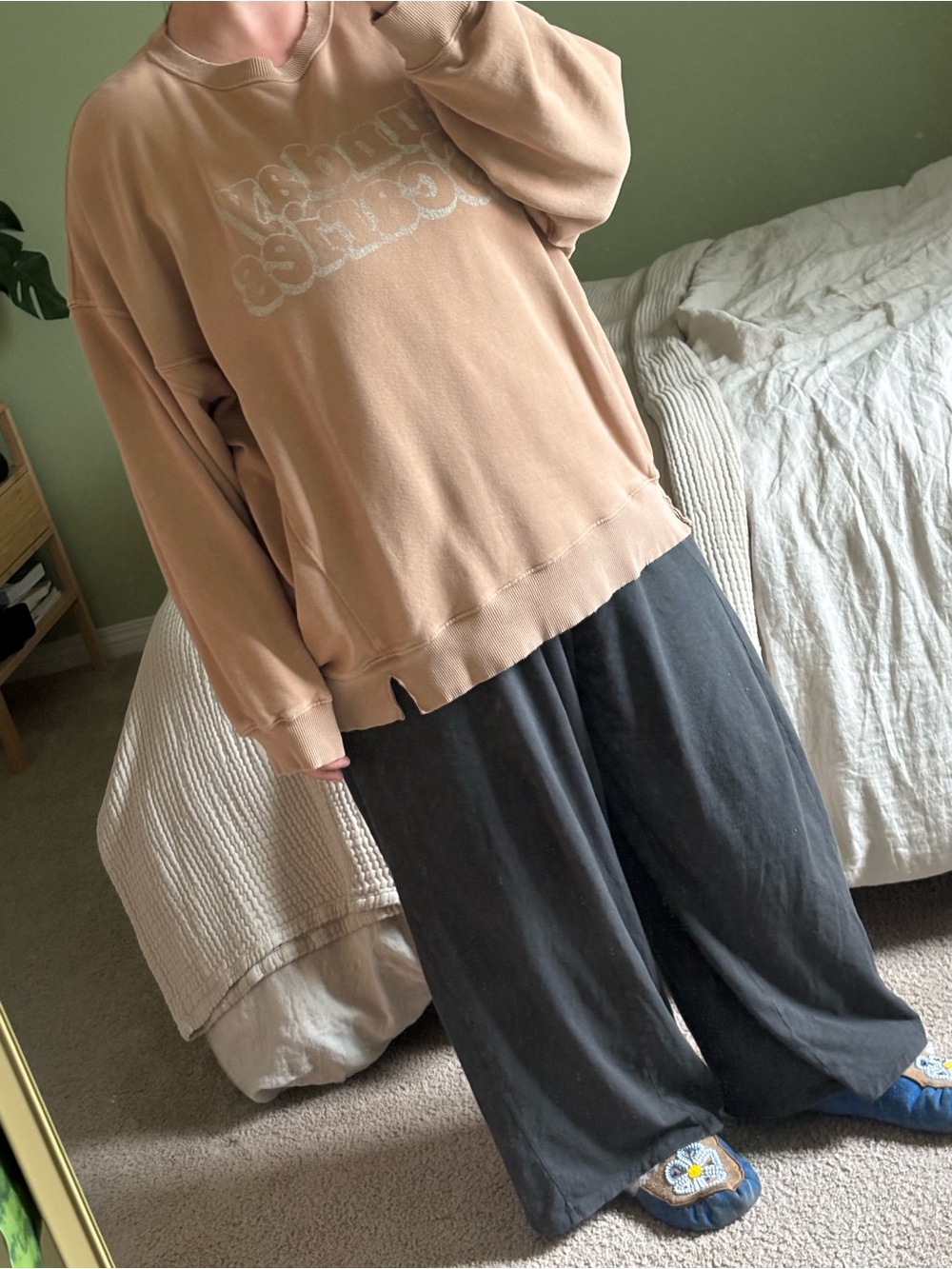 Aerie beige graphic distressed sweatshirt size XL